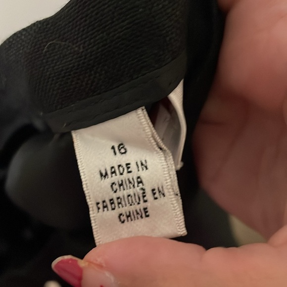 Talbots Black Irish Linen Pants with Lemon Design Size 16 - Picture 4 of 8